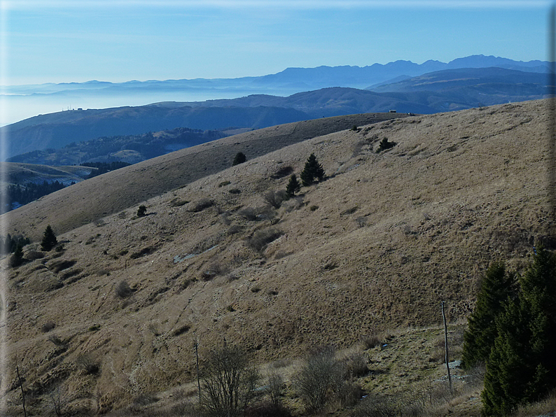 foto Salita al Col Serai e Cima Grappa